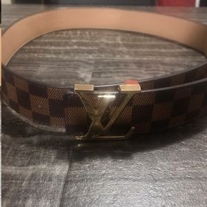 Checkered brown leather belt